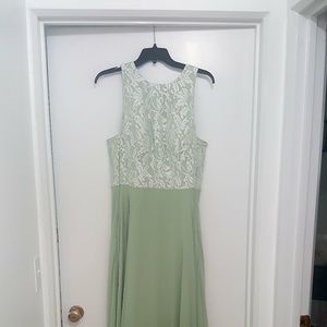 Formal gown / prom dress / bridesmaid